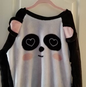 Cold rush Macy's girls soft fleece top gently used